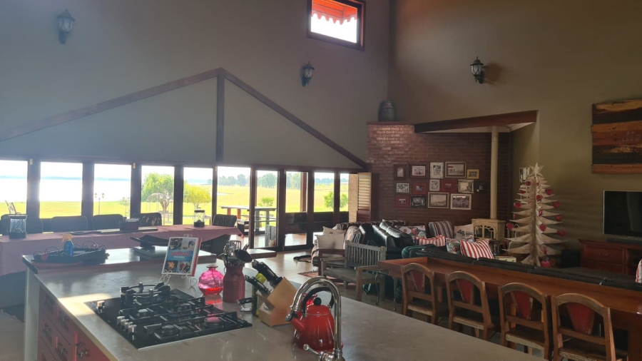 4 Bedroom Property for Sale in Oranjeville Free State